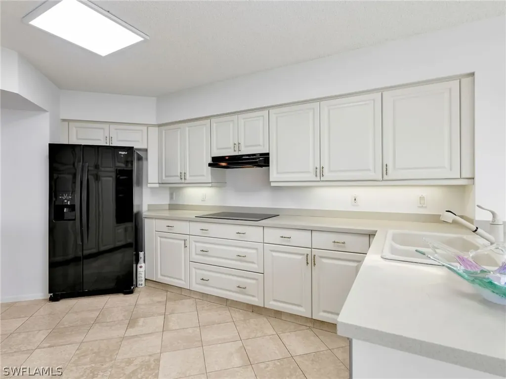 4251 Gulf Shore Boulevard N Naples FL 34103