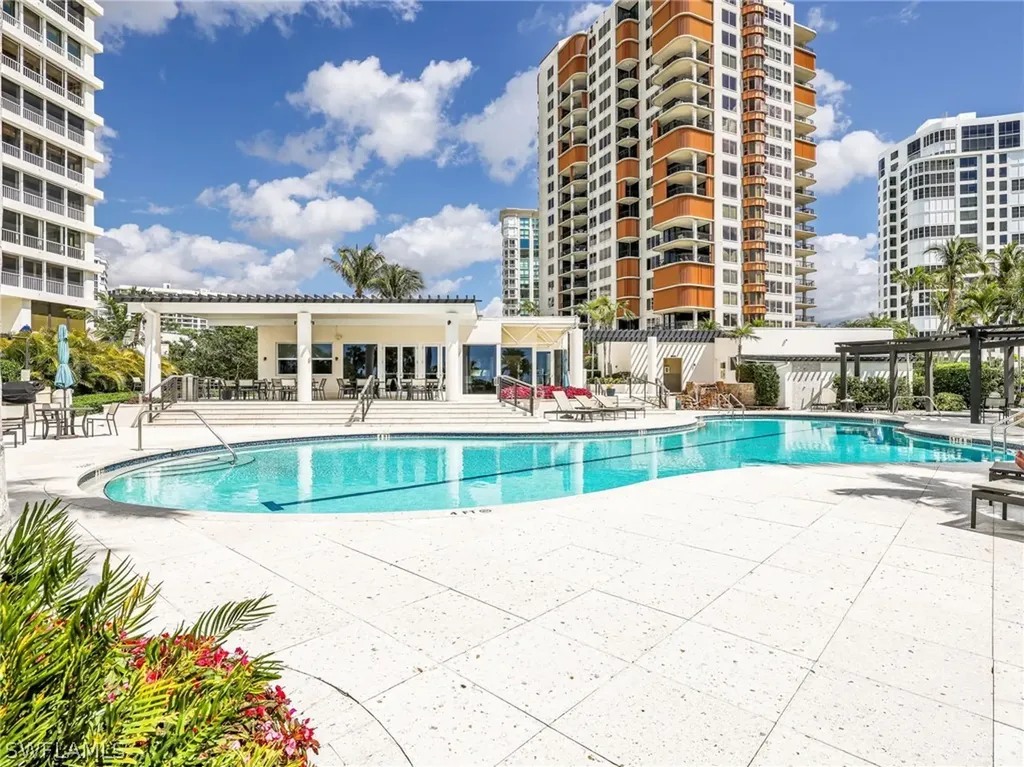 4251 Gulf Shore Boulevard N Naples FL 34103
