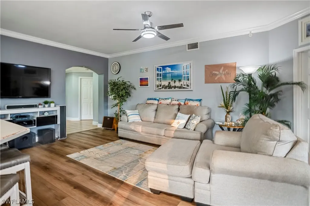 5140 Cobble Creek Court Naples FL 34110