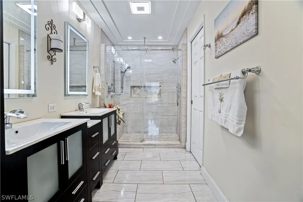 5140 Cobble Creek Court Naples FL 34110