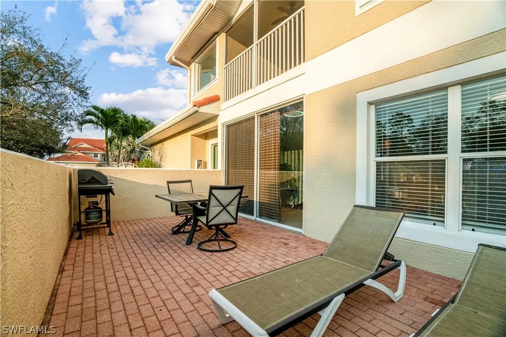 5140 Cobble Creek Court Naples FL 34110