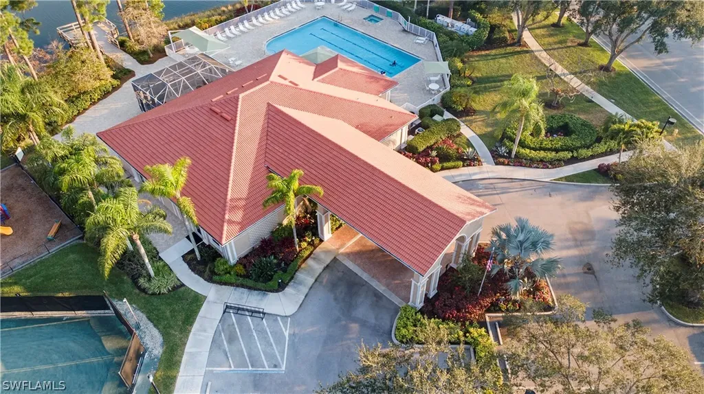 5140 Cobble Creek Court Naples FL 34110