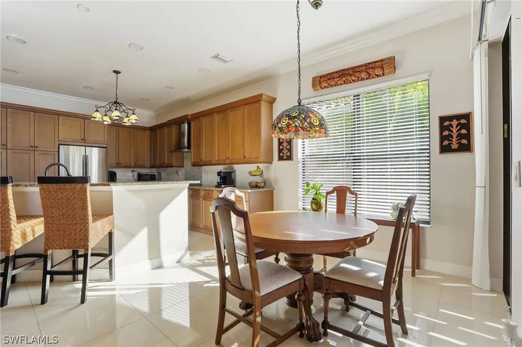 13843 Luna Drive Naples FL 34109