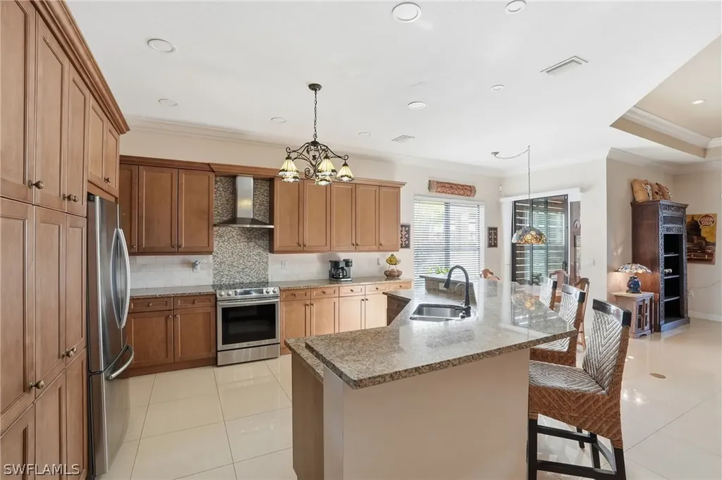 13843 Luna Drive Naples FL 34109