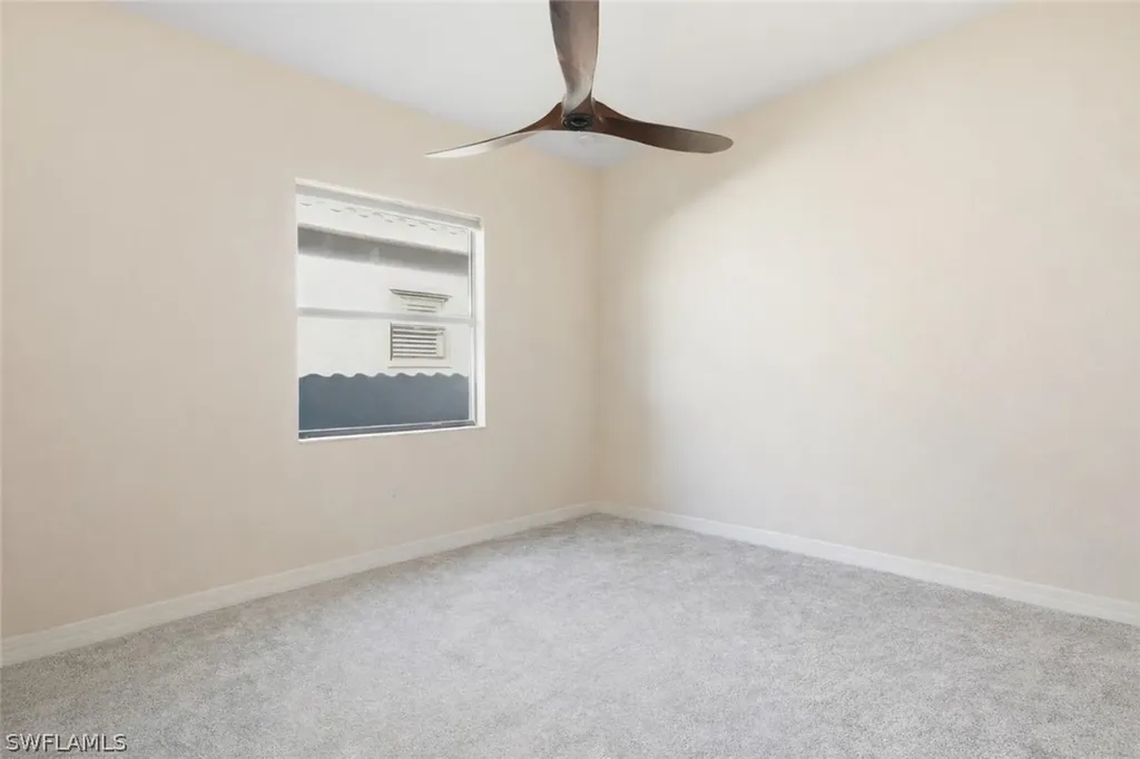 13843 Luna Drive Naples FL 34109