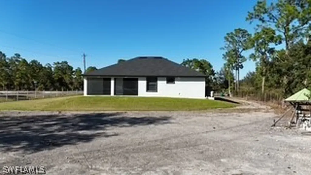 7691 23rd Place Labelle FL 33935