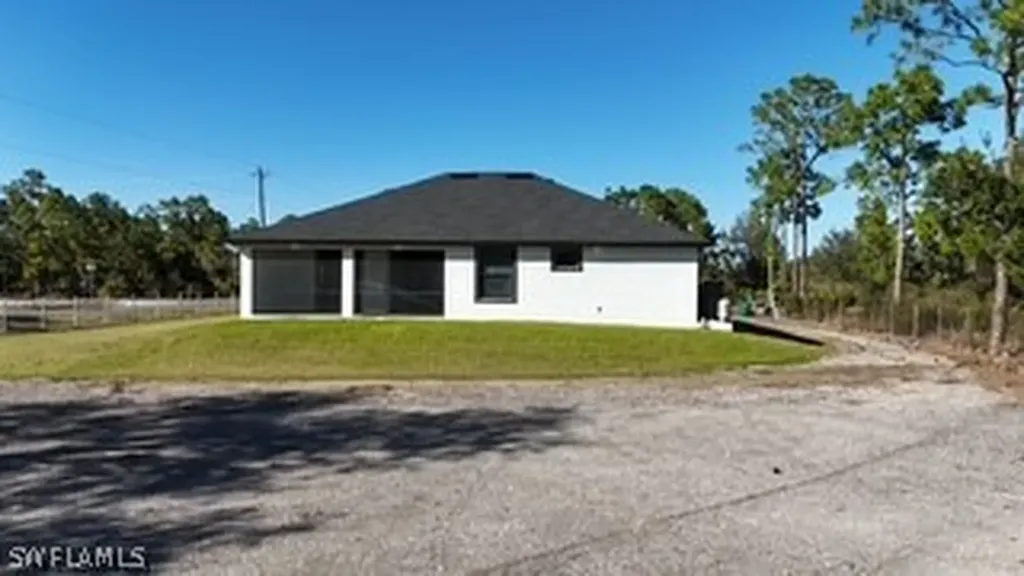 7691 23rd Place Labelle FL 33935