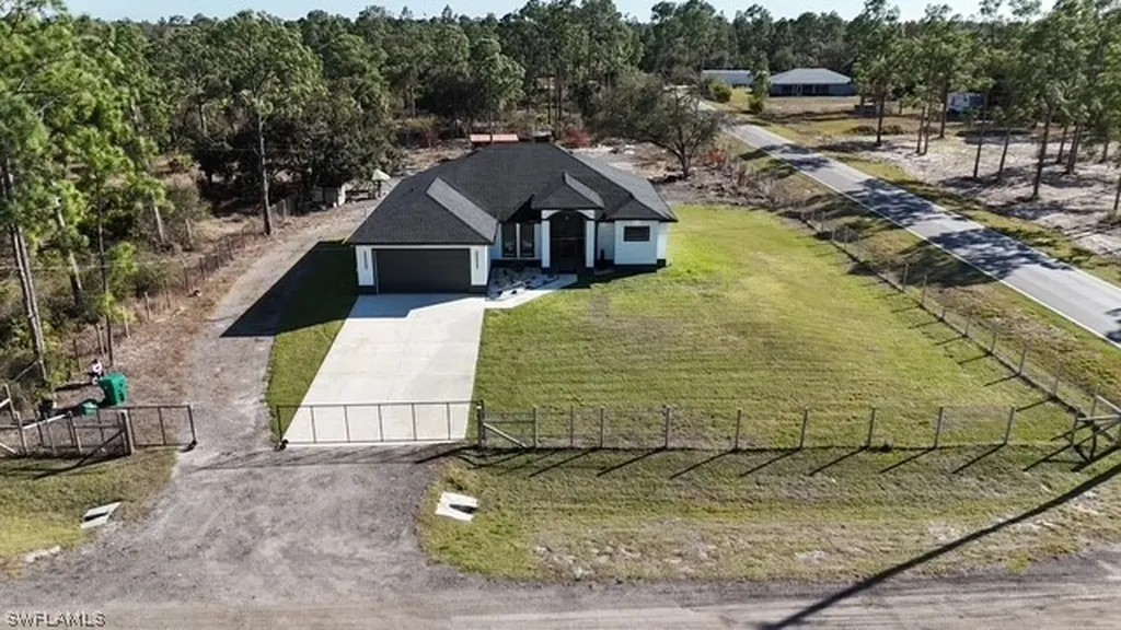 7691 23rd Place Labelle FL 33935