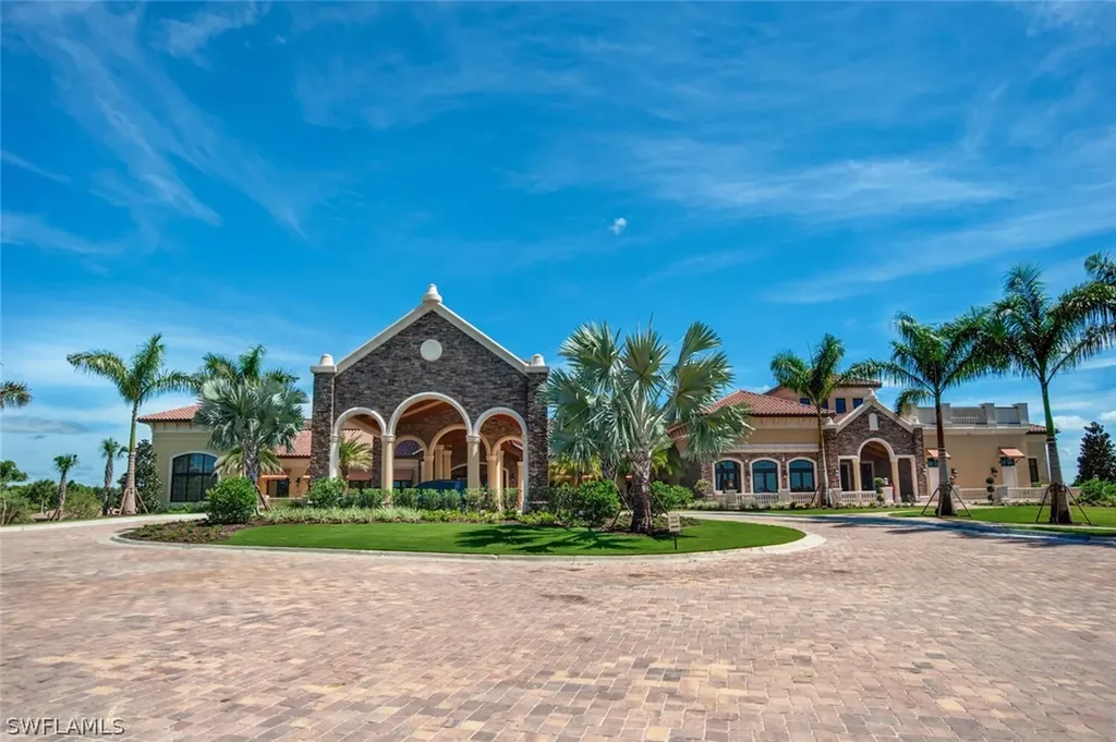 9820 Giaveno Circle Naples FL 34113