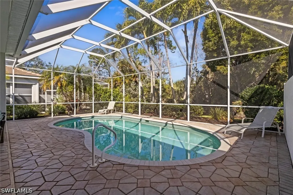 1208 Chelmsford Court Naples FL 34104