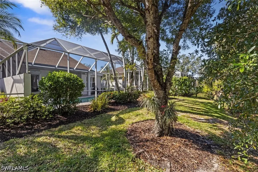 1208 Chelmsford Court Naples FL 34104