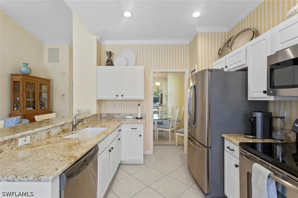 1208 Chelmsford Court Naples FL 34104