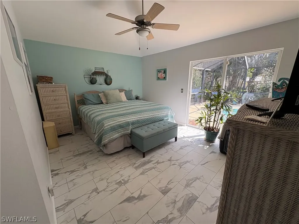 2500 Lee Street Naples FL 34112