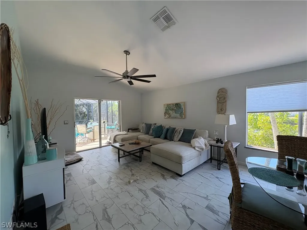 2500 Lee Street Naples FL 34112