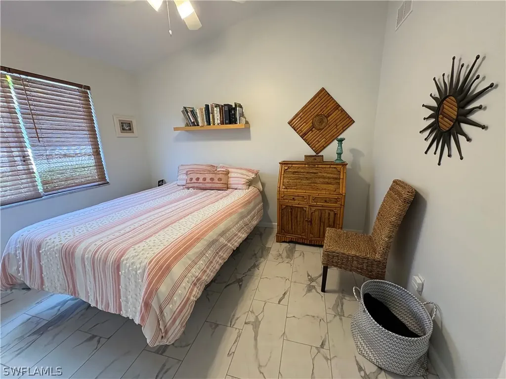 2500 Lee Street Naples FL 34112