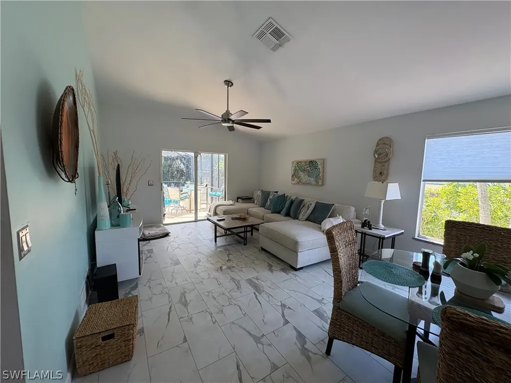 2500 Lee Street Naples FL 34112