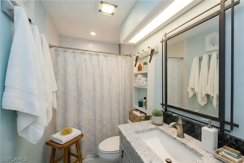 6624 Trident Way Naples FL 34108