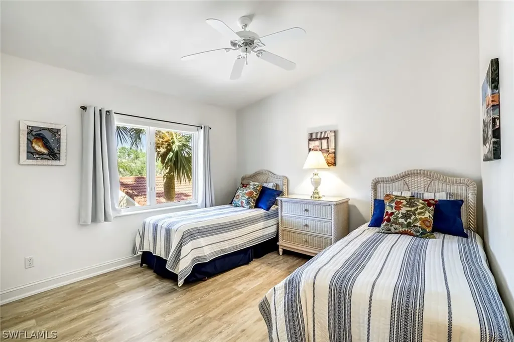 2385 Hidden Lake Drive Naples FL 34112