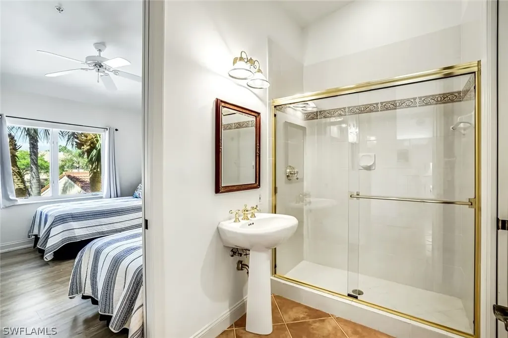 2385 Hidden Lake Drive Naples FL 34112