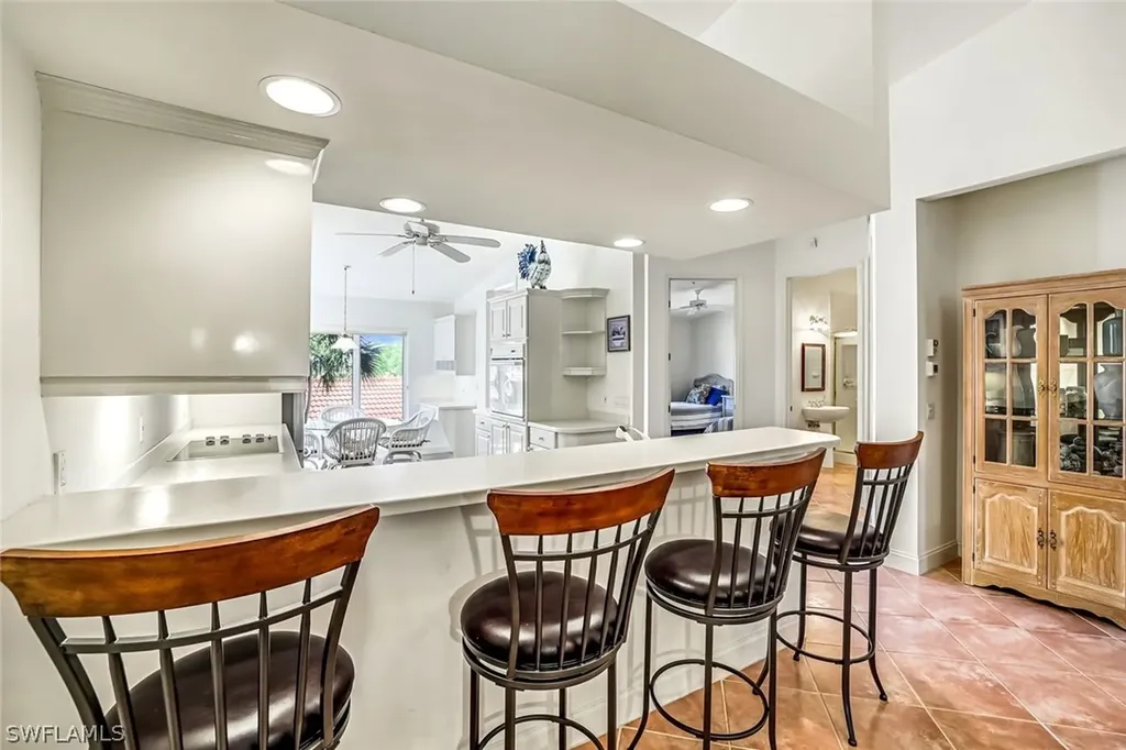 2385 Hidden Lake Drive Naples FL 34112