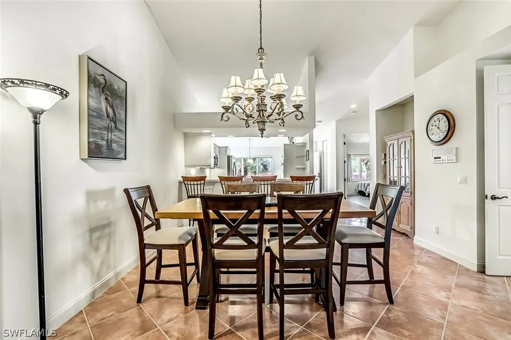 2385 Hidden Lake Drive Naples FL 34112