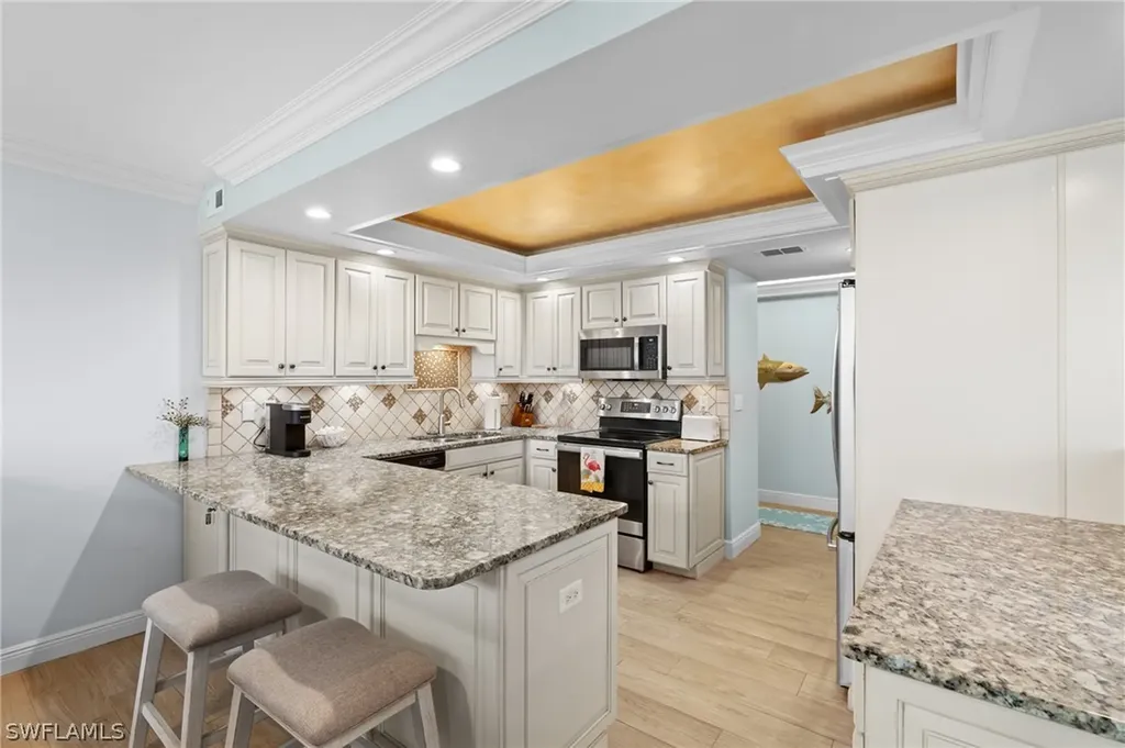 9375 Gulf Shore Drive Naples FL 34108
