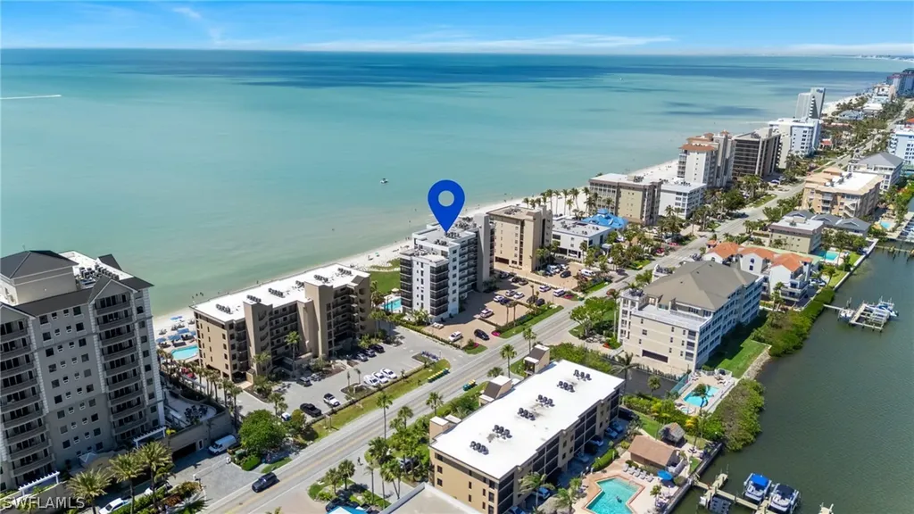9375 Gulf Shore Drive Naples FL 34108