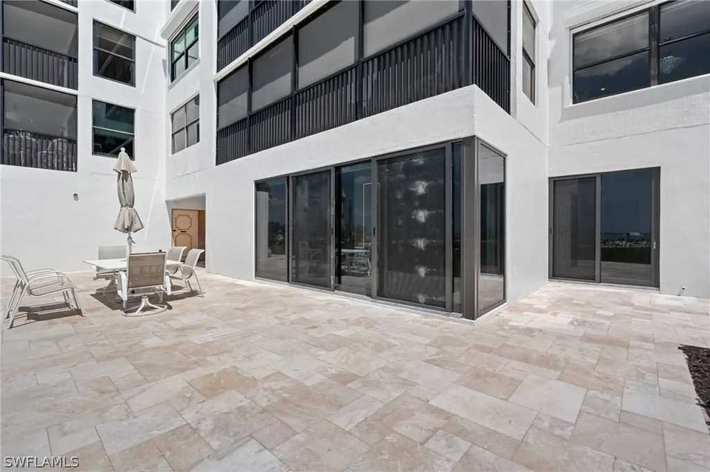 9375 Gulf Shore Drive Naples FL 34108