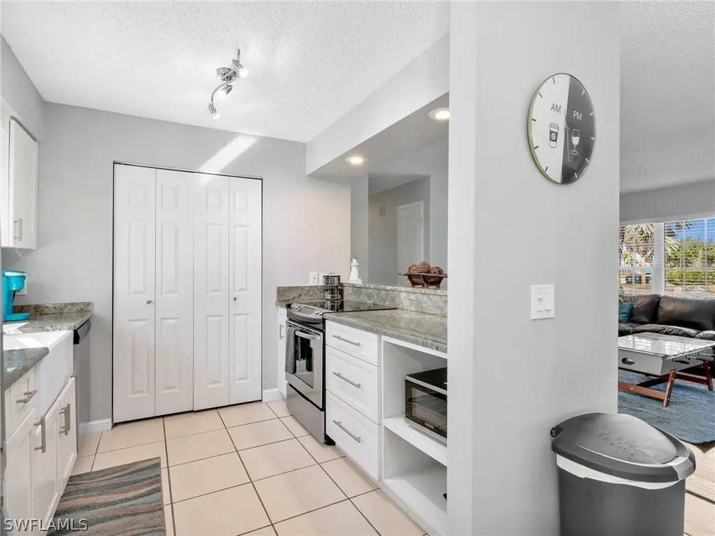 18025 Constitution Circle Fort Myers FL 33967