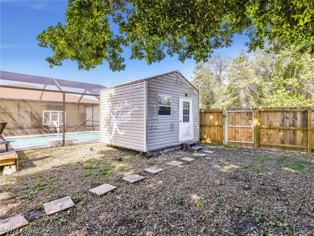 18025 Constitution Circle Fort Myers FL 33967