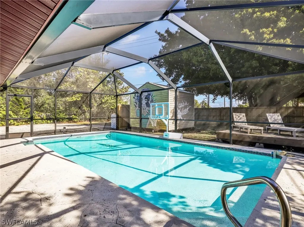 18025 Constitution Circle Fort Myers FL 33967