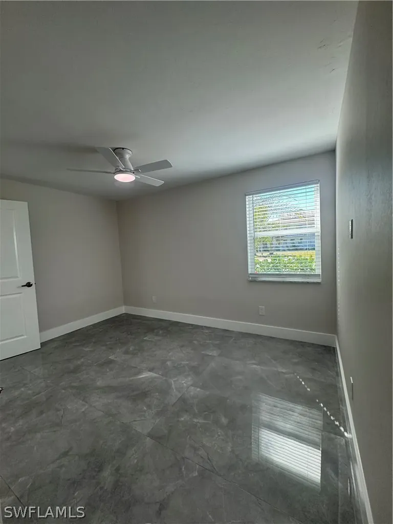637 12th Avenue S Naples FL 34102
