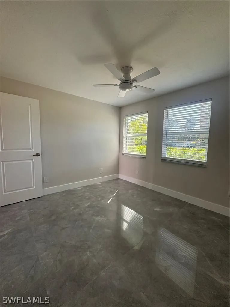 637 12th Avenue S Naples FL 34102