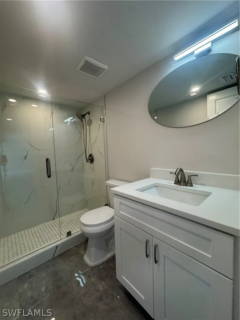 637 12th Avenue S Naples FL 34102
