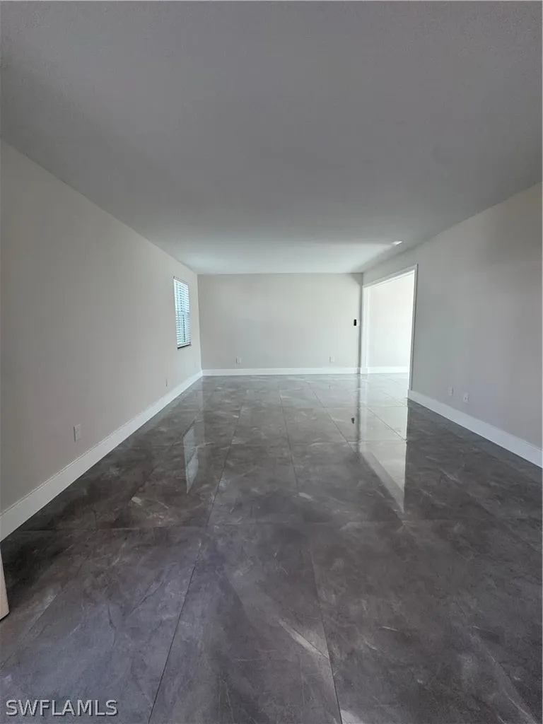 637 12th Avenue S Naples FL 34102