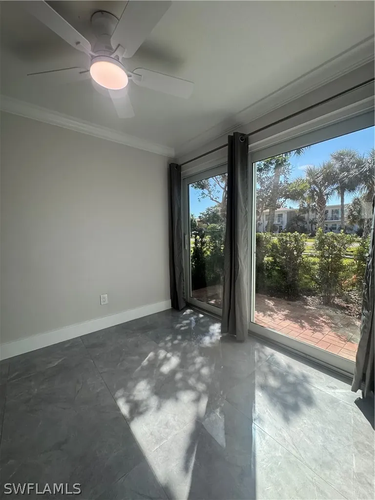 637 12th Avenue S Naples FL 34102