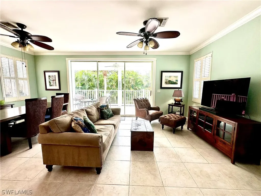 738 Park Avenue Naples FL 34110
