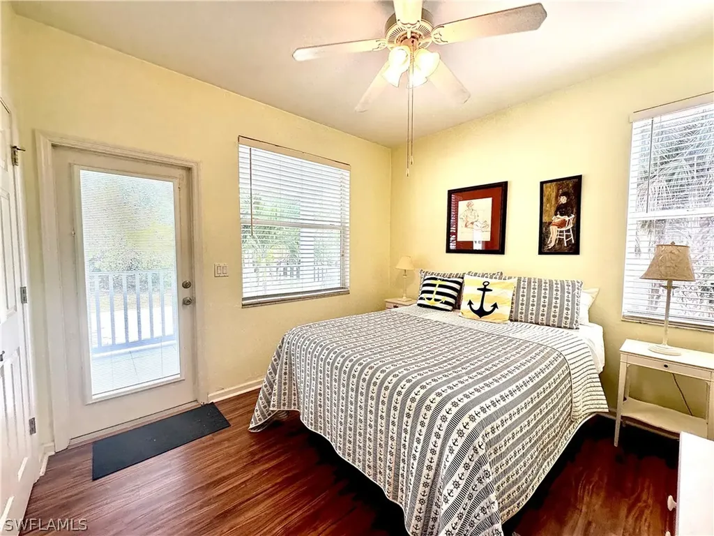 738 Park Avenue Naples FL 34110