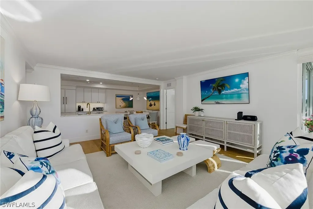 400 Park Shore Drive Naples FL 34103