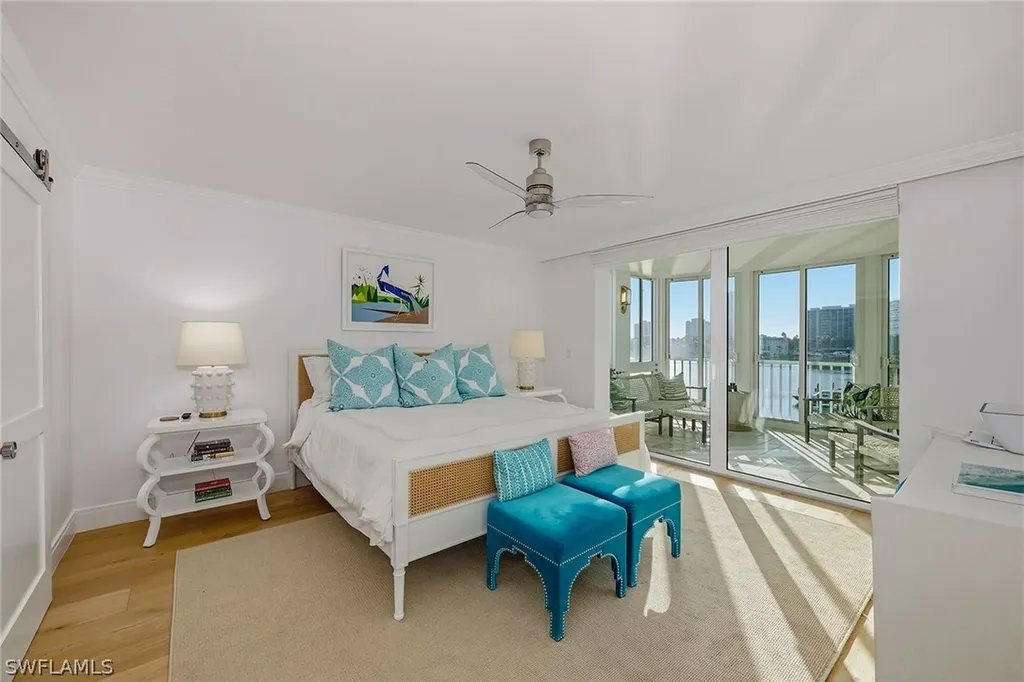 400 Park Shore Drive Naples FL 34103