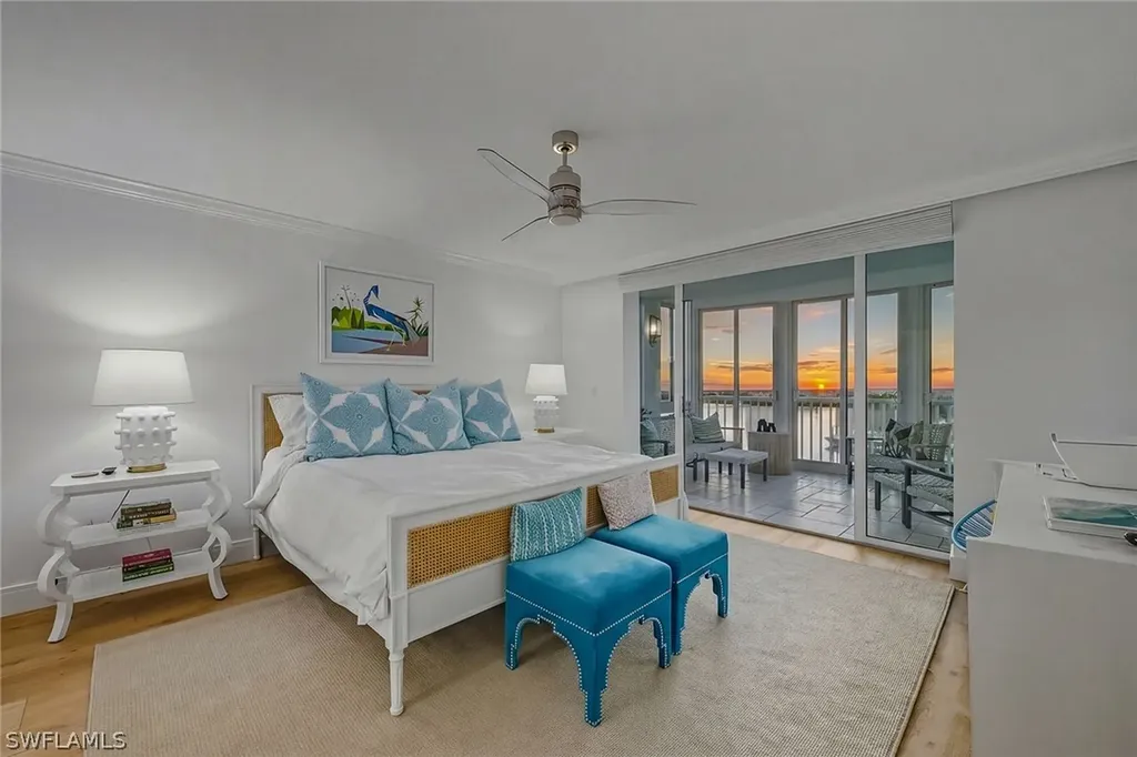 400 Park Shore Drive Naples FL 34103