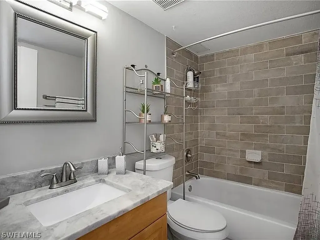 3412 Timberwood Circle Naples FL 34105