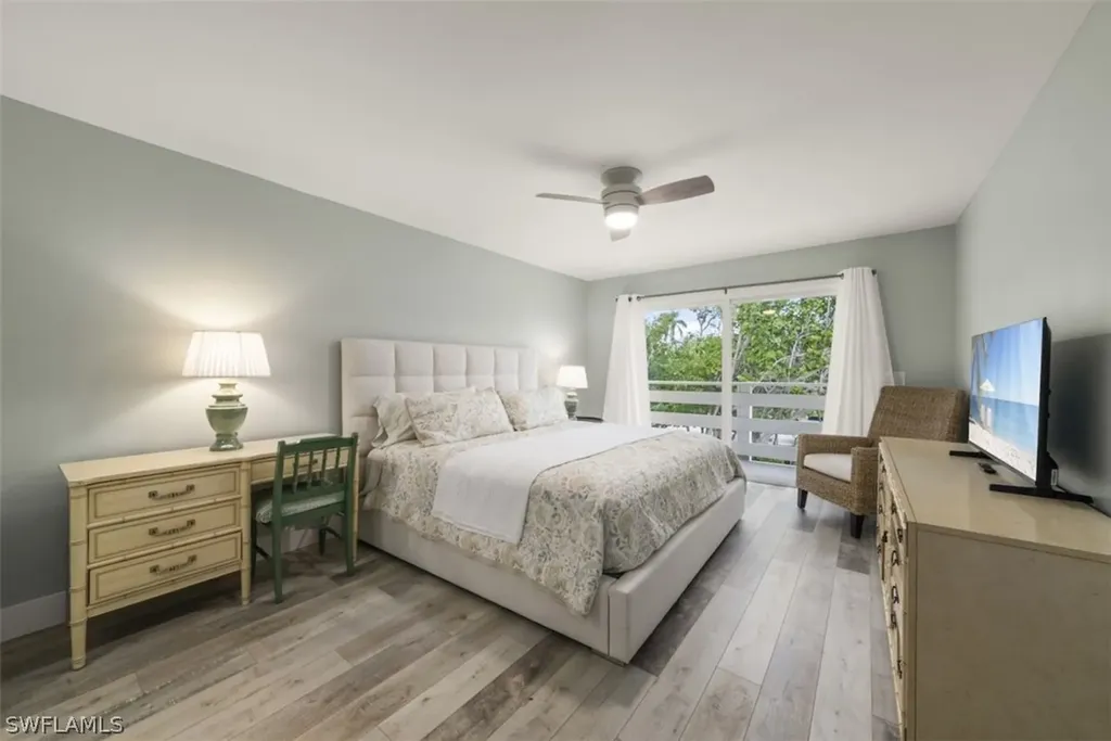 585 E Gulf Drive Sanibel FL 33957