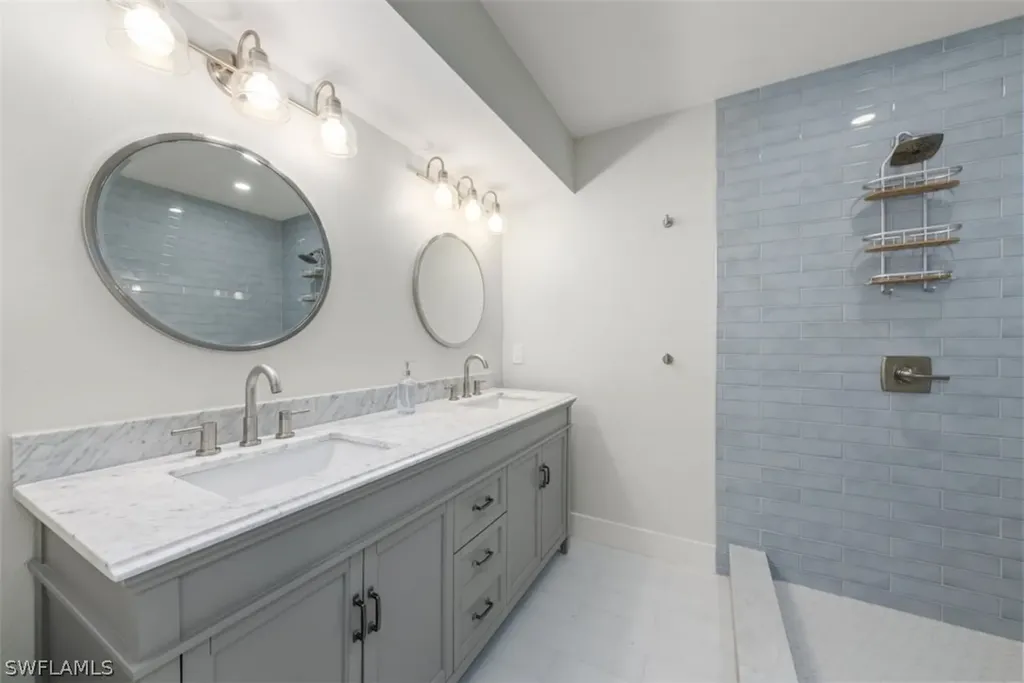 585 E Gulf Drive Sanibel FL 33957