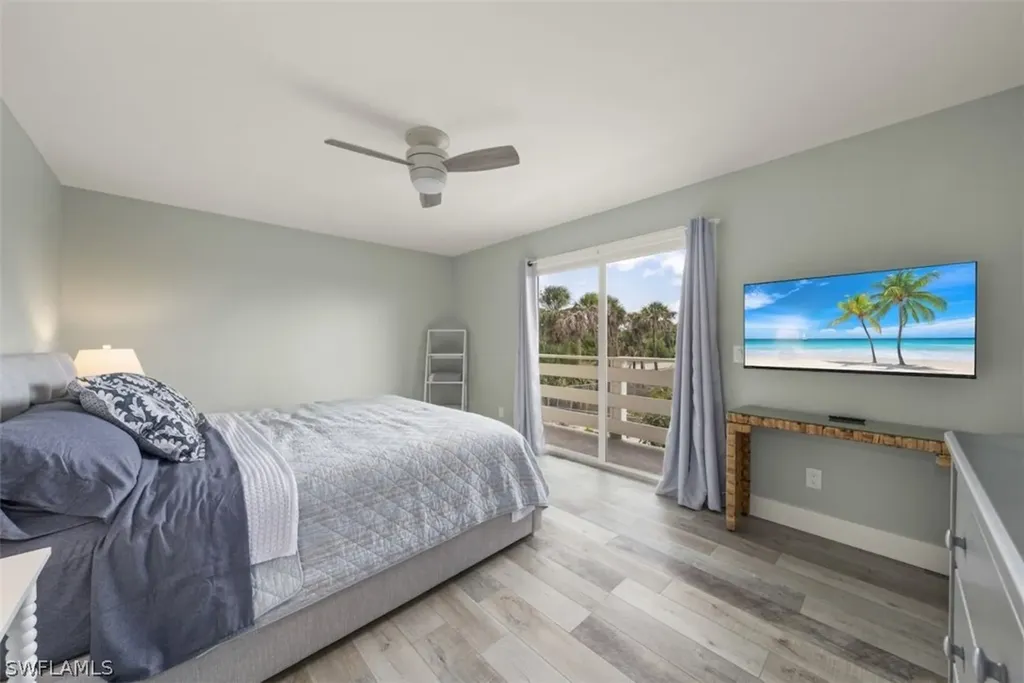 585 E Gulf Drive Sanibel FL 33957