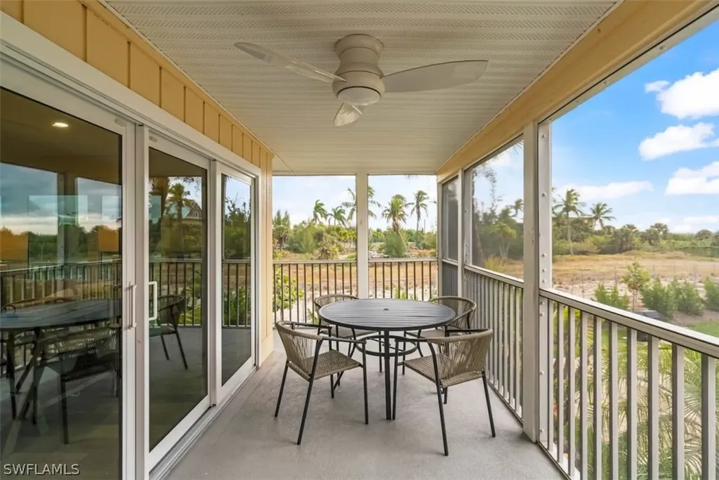 585 E Gulf Drive Sanibel FL 33957