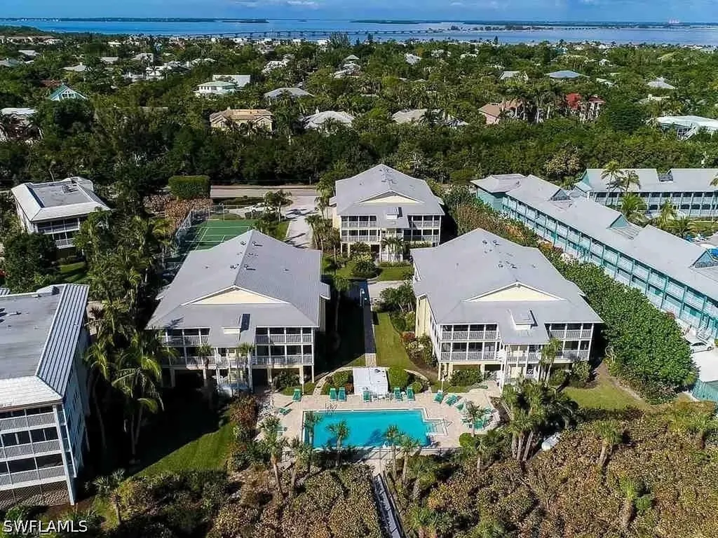 585 E Gulf Drive Sanibel FL 33957