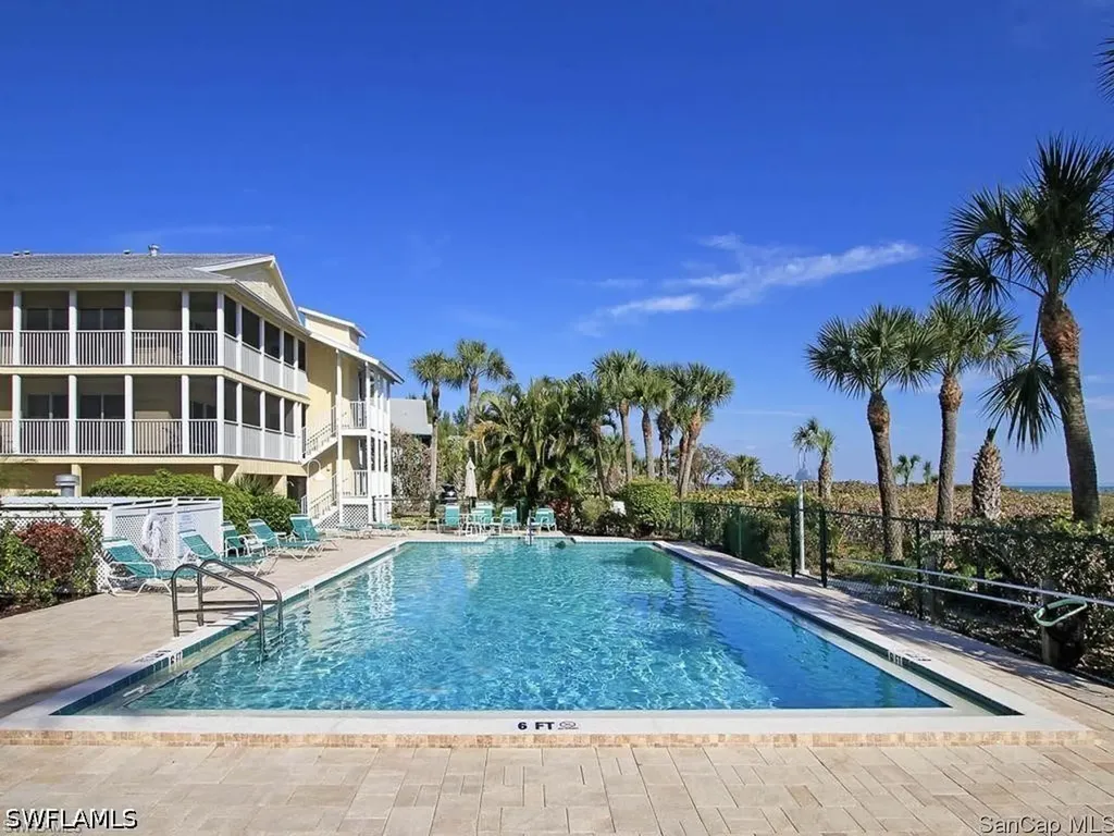 585 E Gulf Drive Sanibel FL 33957