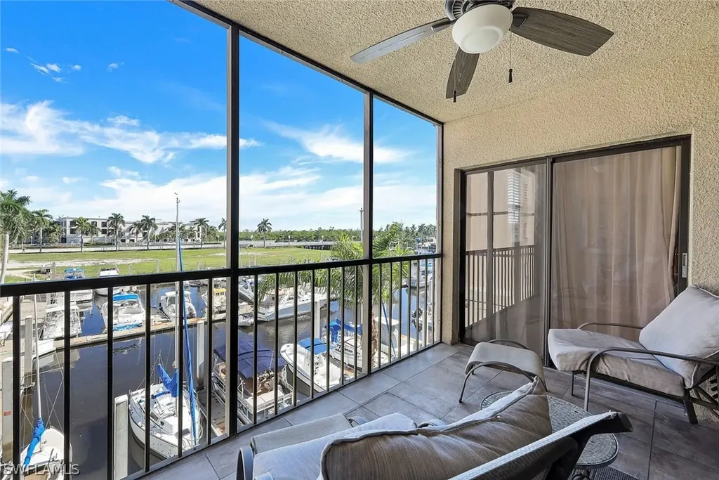 803 River Point Drive Naples FL 34102