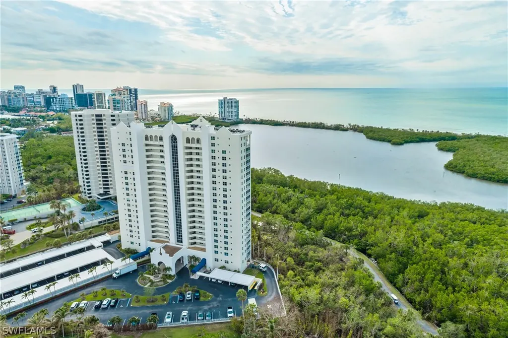 5550 Heron Point Drive Naples FL 34108